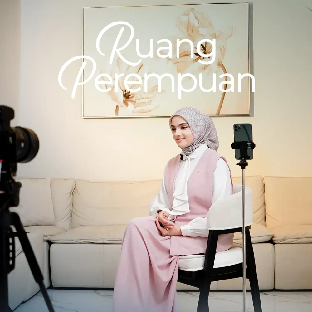 MERAYAKAN SETIAP VERSI KARTINI BERSAMA NOBBY KARTINI